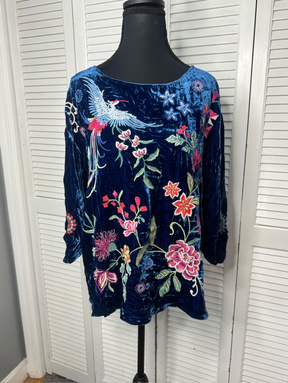 Johnny Was Navy Velvet Embroidered Floral & Bird Tunic Bohemian Women Size Sm